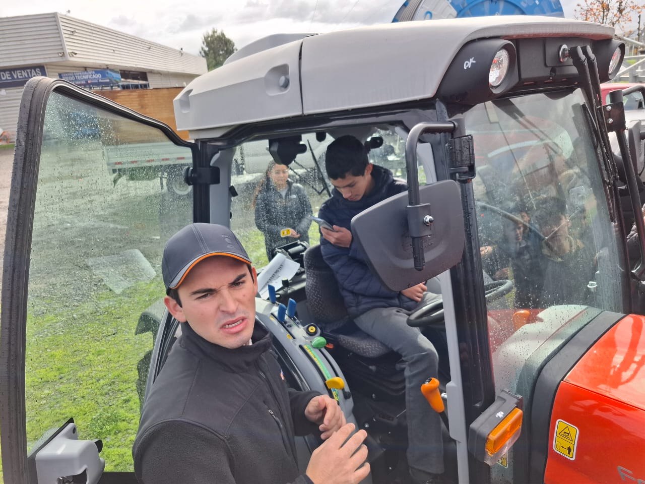 Estudiantes en terreno